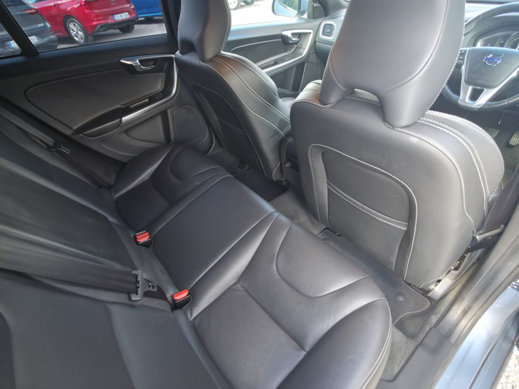 2017 Volvo V60
