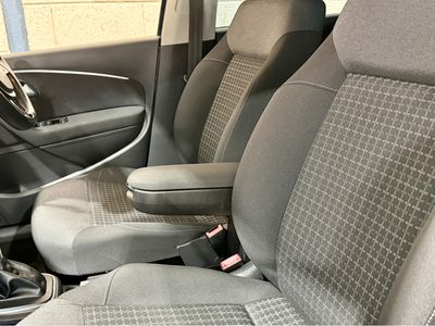 2017 Volkswagen Polo