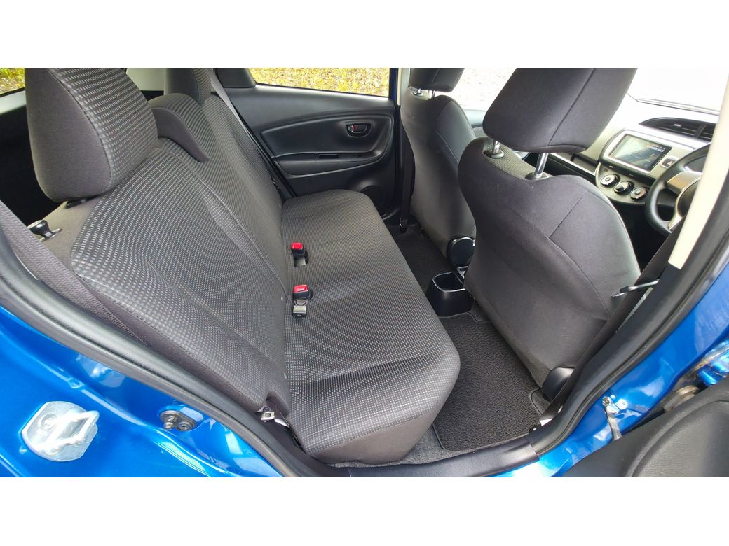 2015 Toyota Vitz