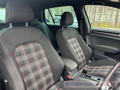 2017 Volkswagen Golf