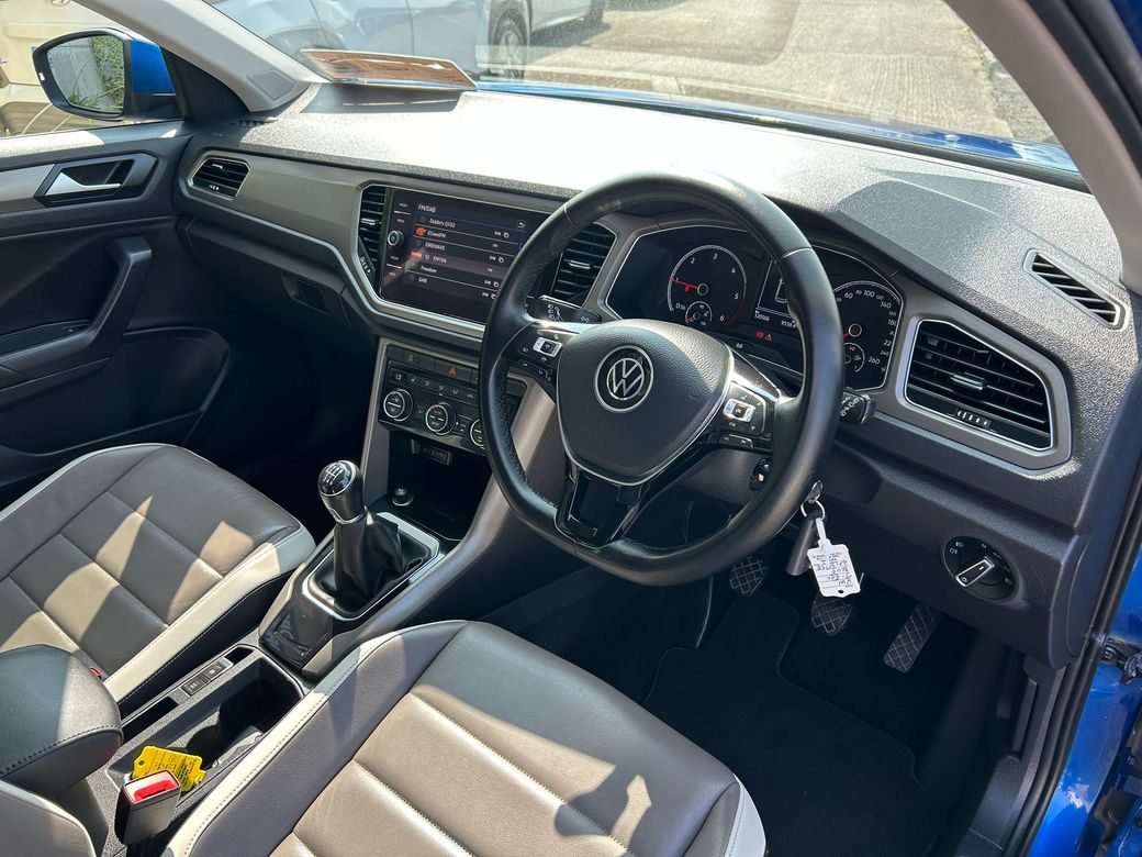 2022 Volkswagen T-Roc