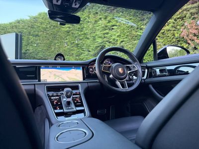 2018 Porsche Panamera