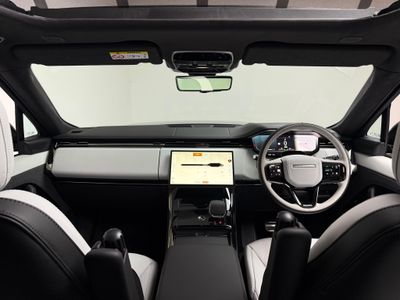2026 Land Rover Range Rover Sport