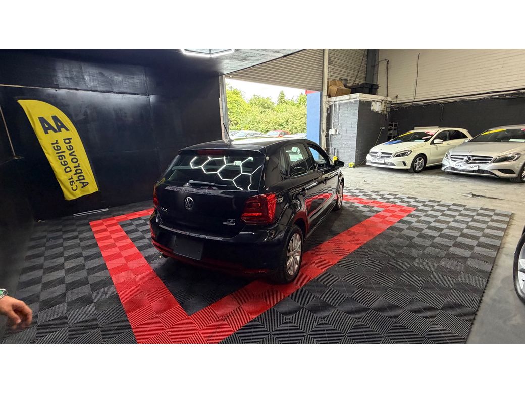 2015 Volkswagen Polo