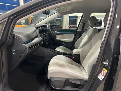 2024 Volkswagen Golf