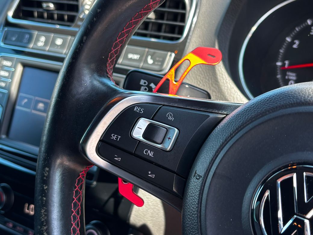 2015 Volkswagen Polo