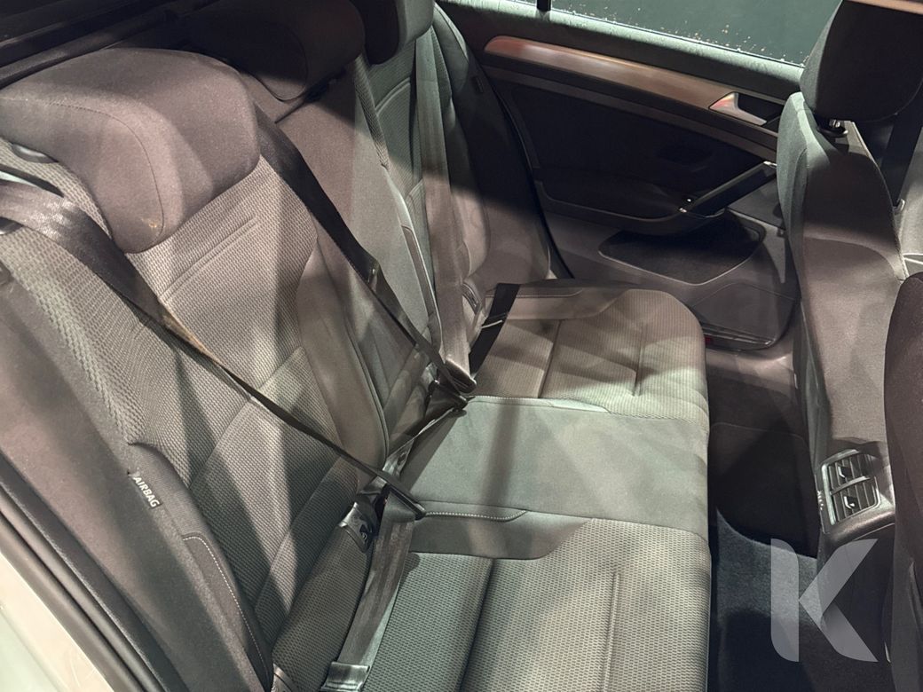 2016 Volkswagen Golf