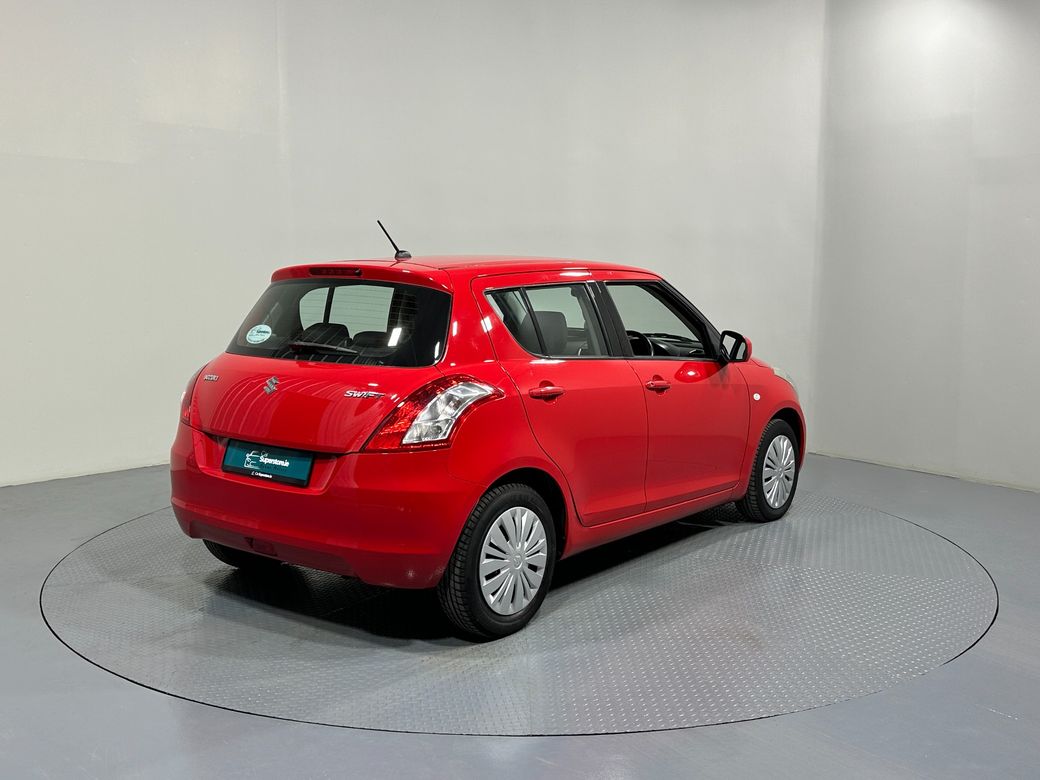 2015 Suzuki Swift