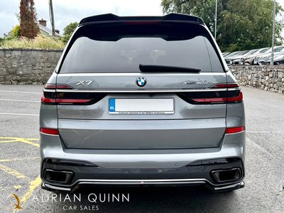 2023 BMW X7
