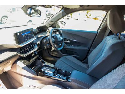 2025 Peugeot 2008