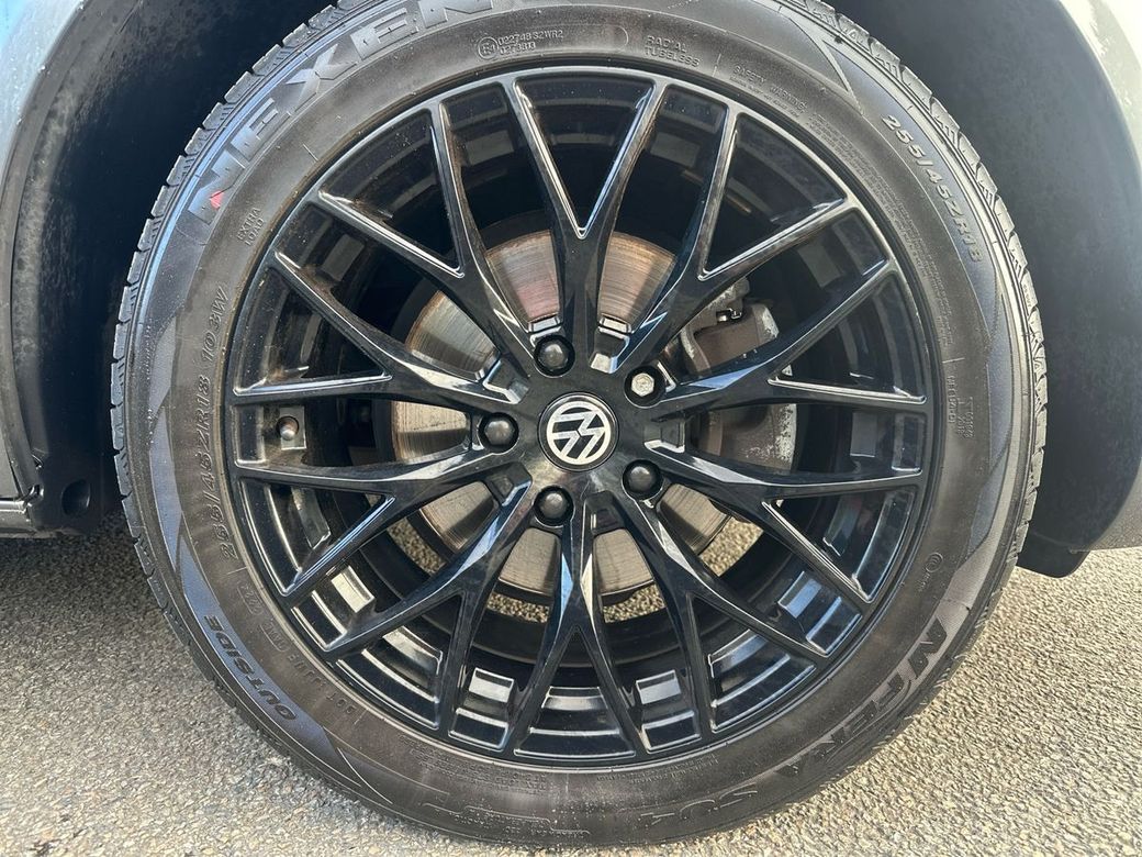 2020 Volkswagen Shuttle