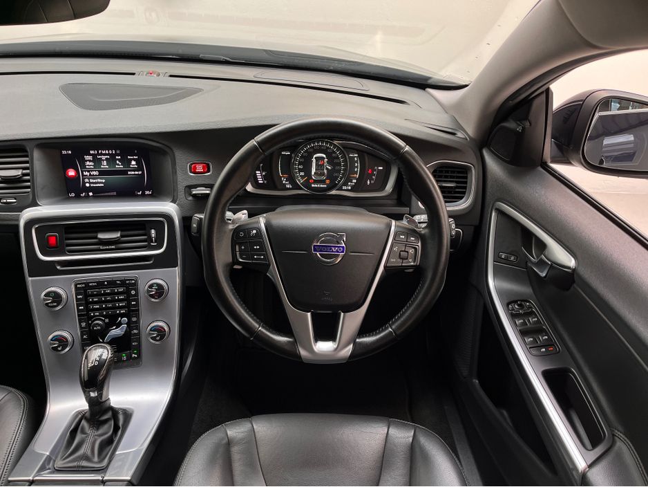 2018 Volvo V60