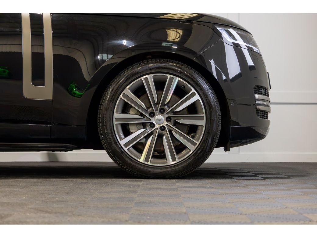 2025 Land Rover Range Rover