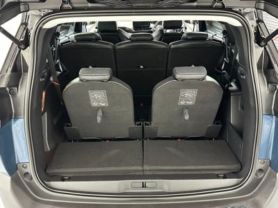 2022 Peugeot 5008