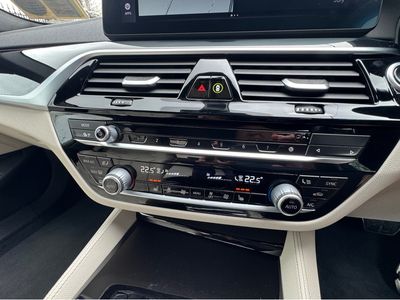 2022 BMW 5 Series