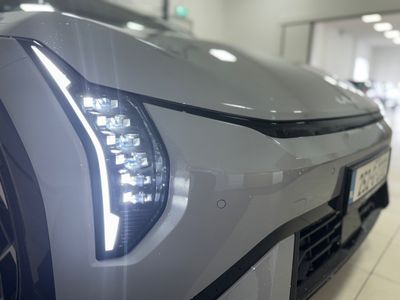 2025 Kia EV4