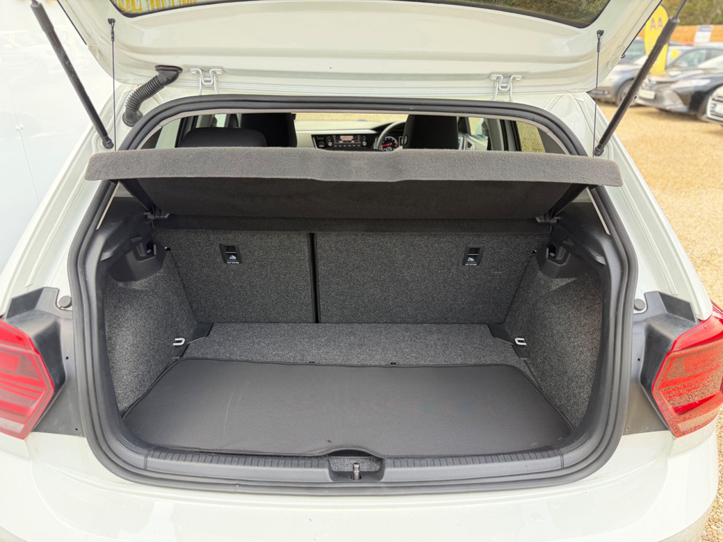 2018 Volkswagen Polo