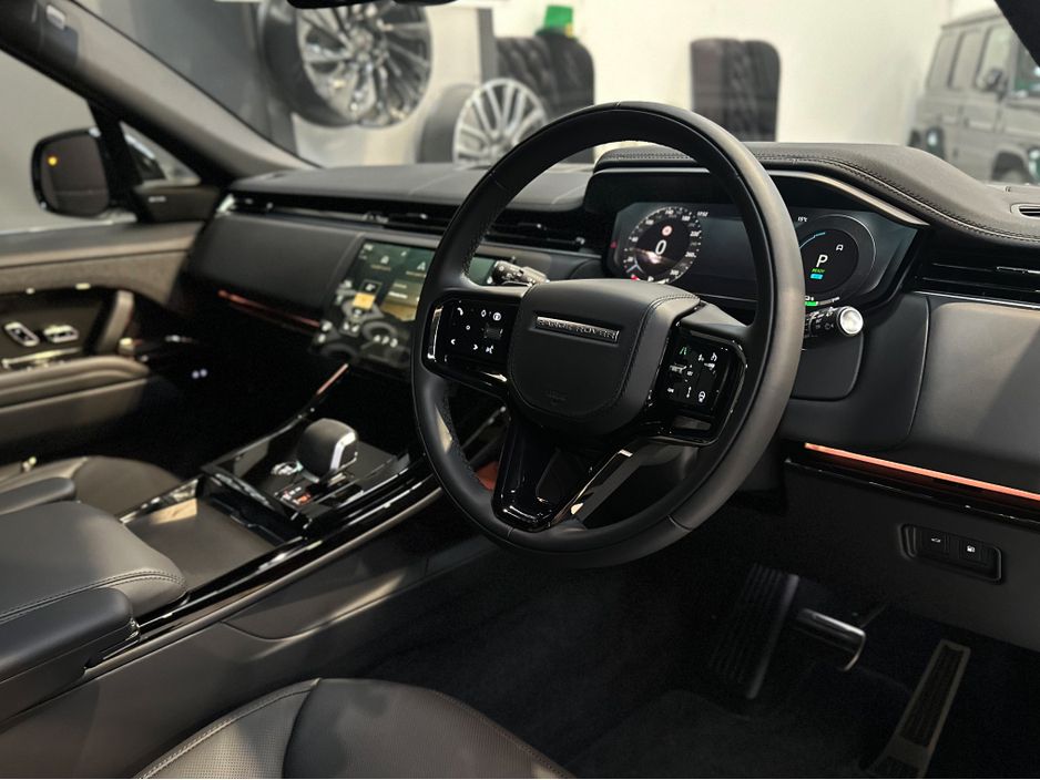 2026 Land Rover Range Rover Sport