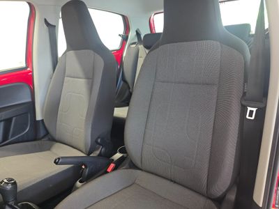 2013 Volkswagen up!