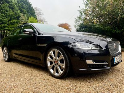 2017 Jaguar XJ