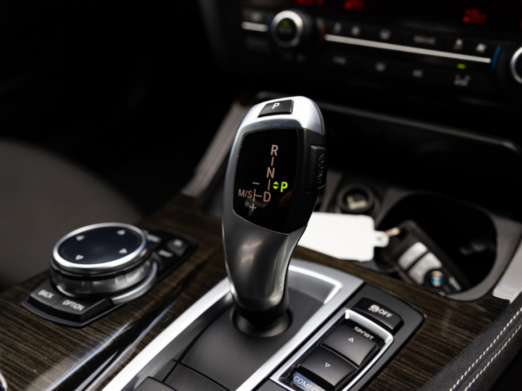 2015 BMW 520
