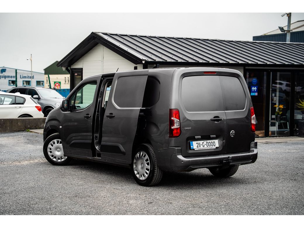 2021 Vauxhall Combo