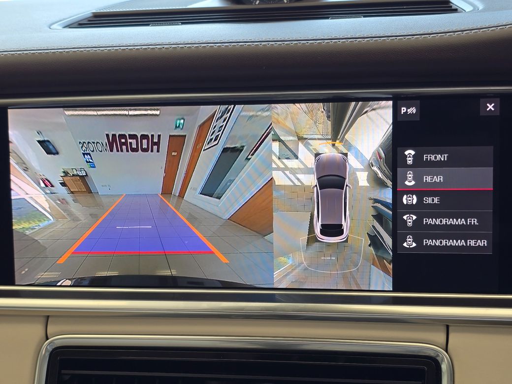 2021 Porsche Panamera