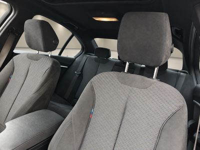 2018 BMW 320
