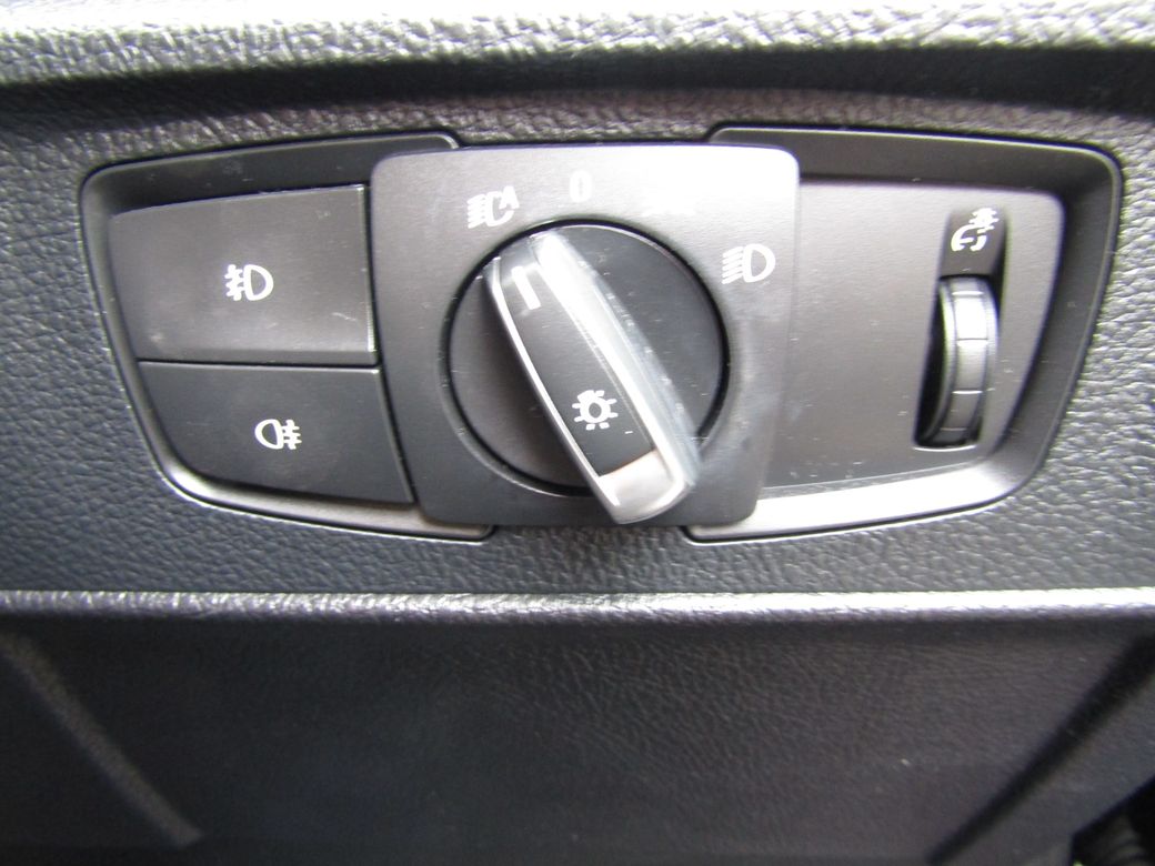 2012 BMW 1 Series