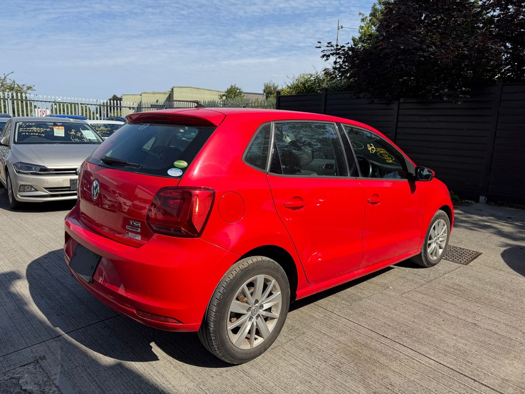 2014 Volkswagen Polo