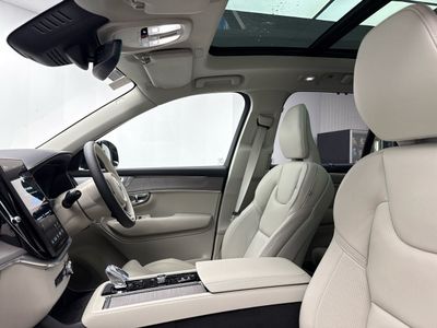 2025 Volvo XC90