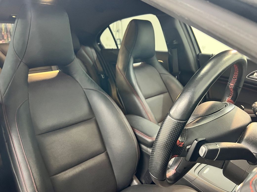 2014 Mercedes-Benz A 180