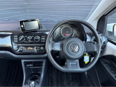 2013 Volkswagen up!
