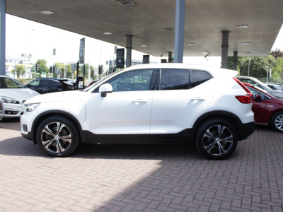 2021 Volvo XC40