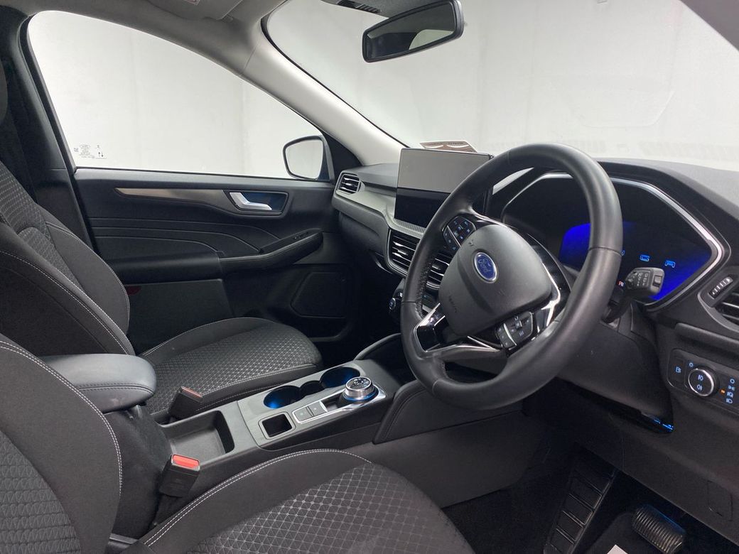 2025 Ford Kuga