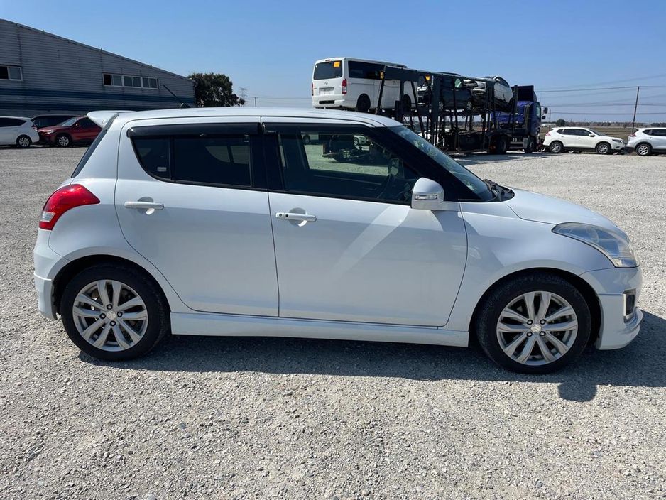 2015 Suzuki Swift
