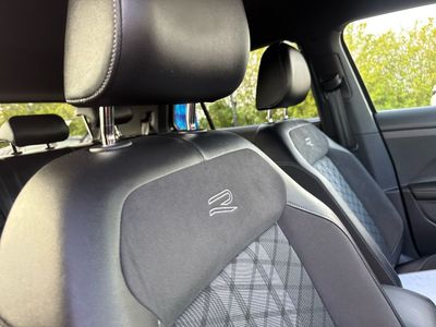 2024 Volkswagen T-Cross