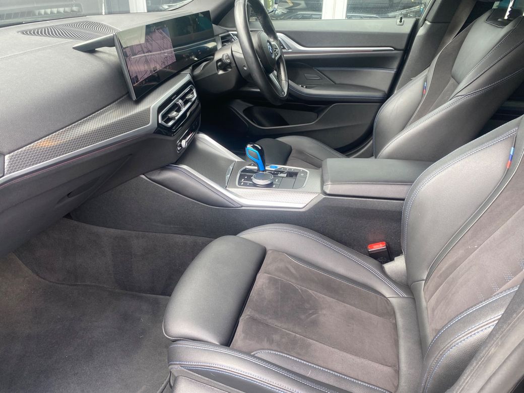 2023 BMW i4