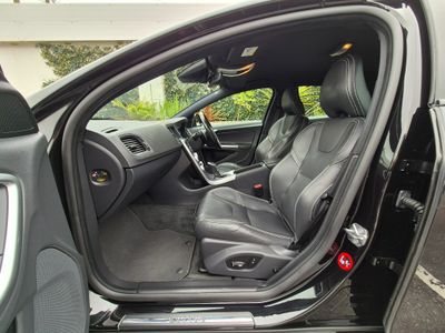 2017 Volvo V60