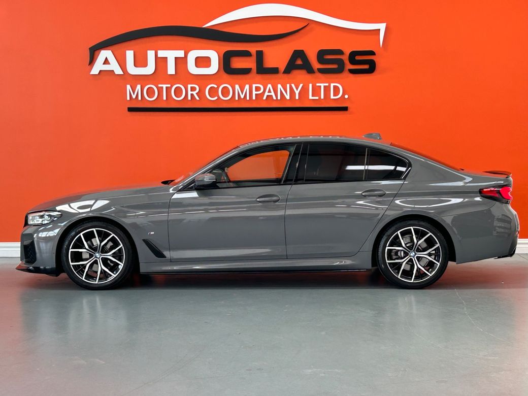 2022 BMW 5 Series