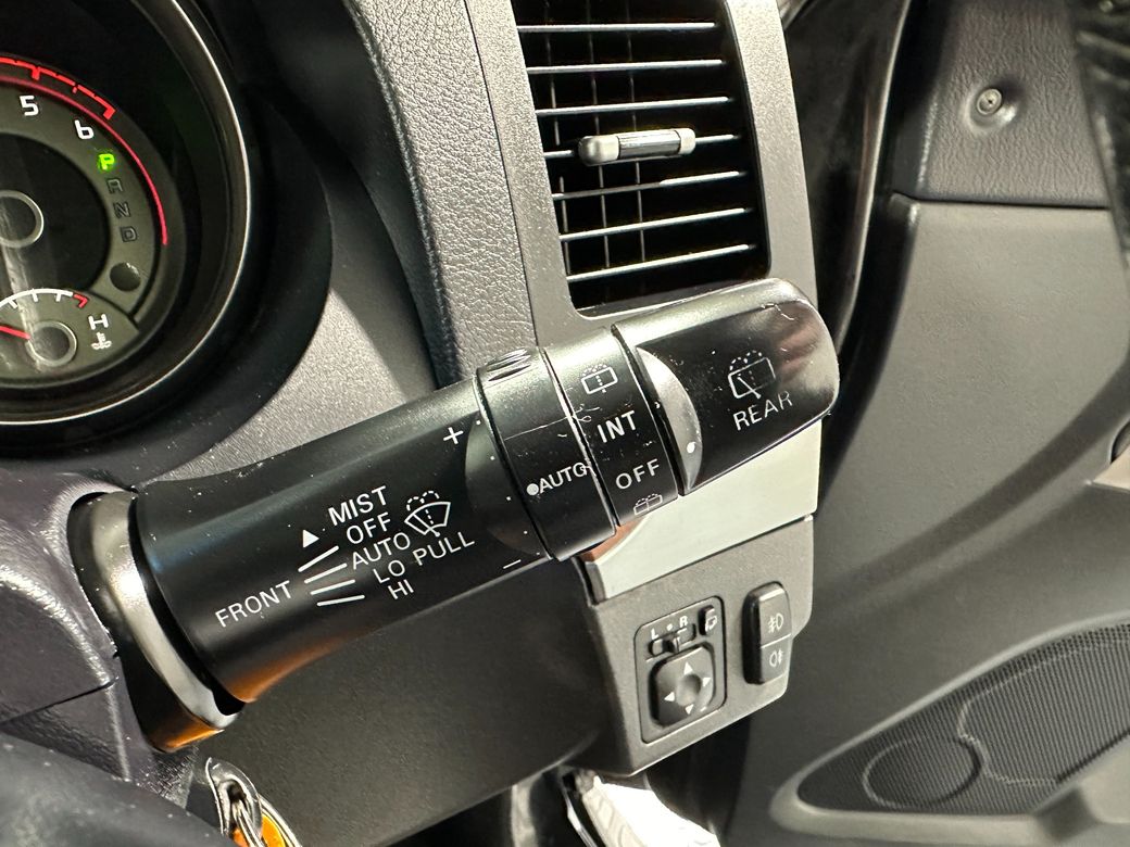 2014 Mitsubishi Pajero