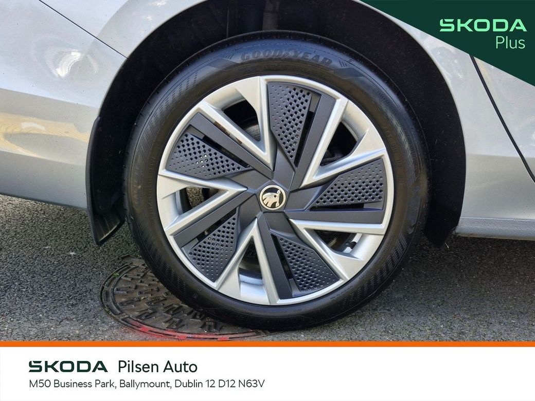 2025 Skoda Superb