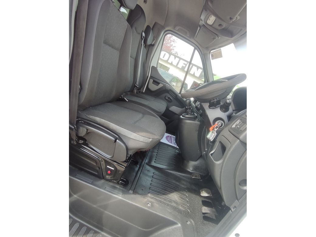 2017 Vauxhall Movano