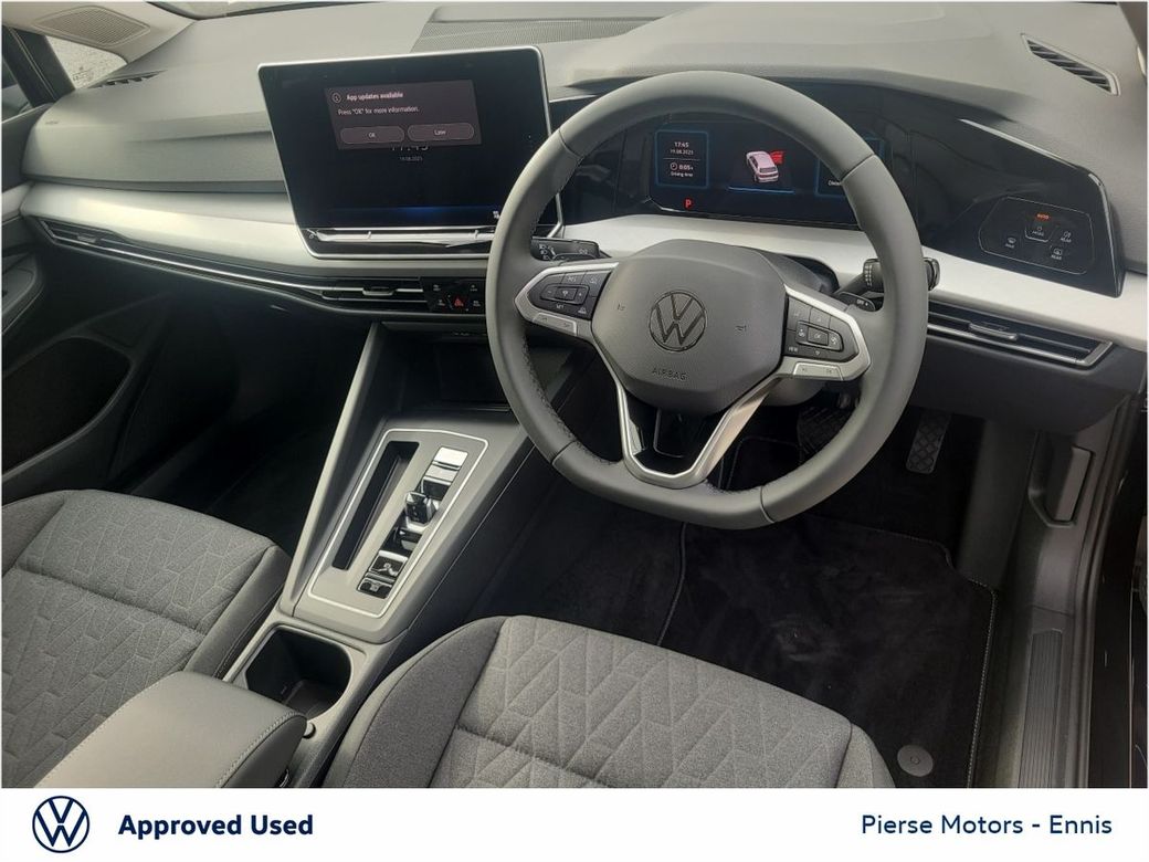2025 Volkswagen Golf