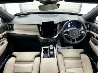 2025 Volvo XC90