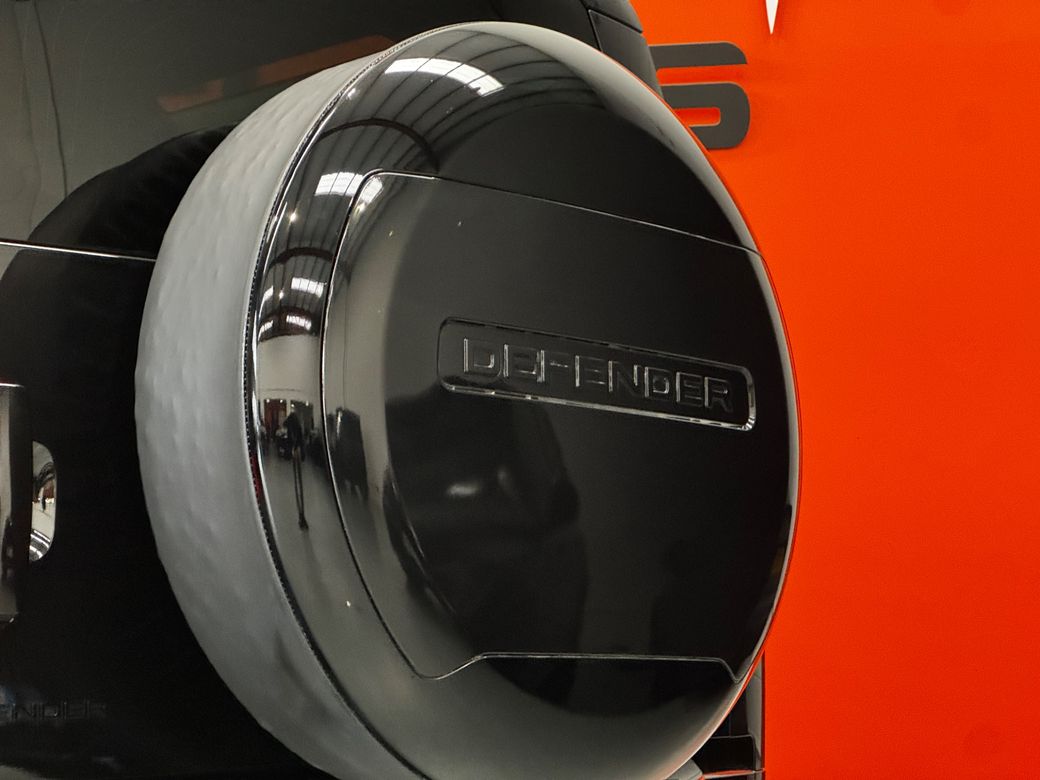 2024 Land Rover Defender