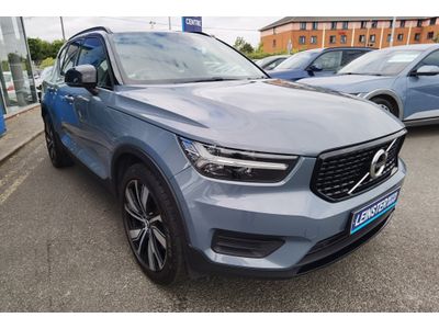 2022 Volvo XC40
