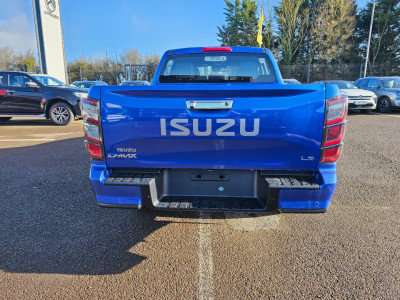 2025 Isuzu D-MAX