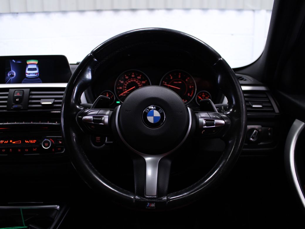 2015 BMW 320
