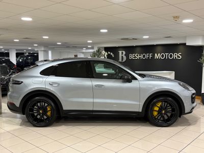 2022 Porsche Cayenne